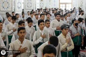 اذن خدمت خادمیاران نوجوان رضوی در حرم مطهر رضوی