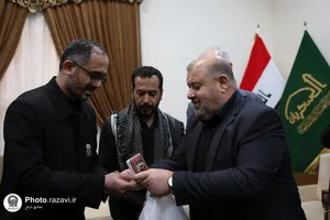 دیدار مسئولین موکب امام رضا علیه&zwnj;السلام در سامرا با تولیت حرم امامین عسکریین