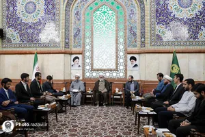 دیدار جمعی از دانشجویان نخبه دانشگاه علوم اسلامی رضوی با تولیت آستان قدس رضوی