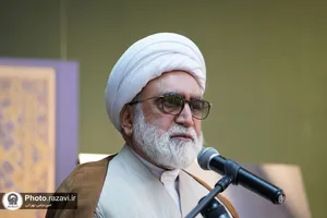 نشست صمیمی نویسندگان با تولیت آستان قدس رضوی