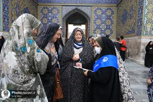 نظرسنجی و افکارسنجی از زائران همزمان با دهه کرامت