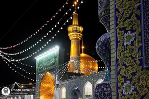 حال و هوای حرم مطهر رضوی در روز ولادت پیامبر اکرم (ص) و امام جعفر صادق علیه&zwnj;السلام