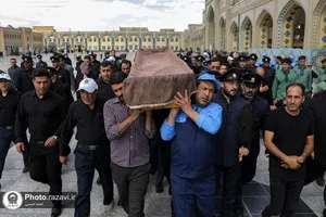 تشییع پیکر پاکبان مشهدی در حرم مطهر رضوی