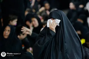 عزاداری شب عاشورای حسینی در آرامگاه خواجه&zwnj;ربیع