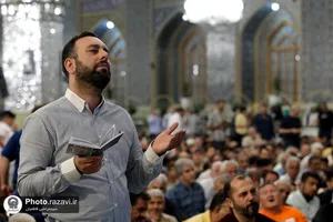 قرائت دعای عرفه در حرم مطهر رضوی-1