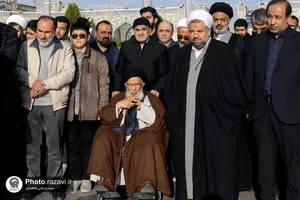 مراسم تشییع پیکر همسر مکرمه آیت الله وحید خراسانی در حرم مطهر رضوی