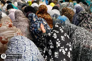 حضور خدام حرم مطهر رضوی در زندان مشهد