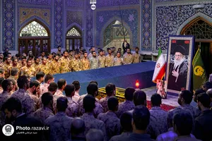 تجدید بیعت سربازان نیروهای مسلح با آرمان&zwnj;های رهبر شهید انقلاب