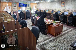 پاسخگویی تلفنی مدیر خدمه حرم مطهر رضوی به مخاطبان سامانه ۱۳۸
