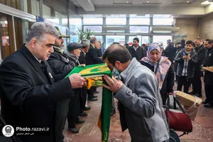 استقبال از زائرین بارگاه منور رضوی در راه&zwnj;آهن مشهد