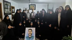 دانشجویان پای روایت مادر شهید هادی یزدانی نشستند