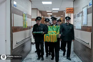 حضور خدام حرم مطهر رضوی در بیمارستان امام رضا علیه&zwnj;السلام 