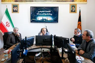 دیدار جمعی از پیشکسوتان رسانه با مدیر عالی حرم مطهر رضوی