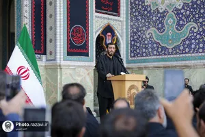 اجتماع بزرگ عزاداران نبوی در صحن پیامبر اعظم(ص) حرم مطهر رضوی