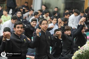 مراسم عید غدیر نوجوان خادم حرم مطهر رضوی