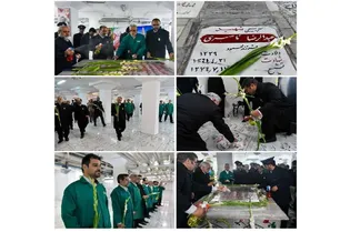 غبارروبی و گلاب‌افشانی مزار شهدای مدفون در حرم مطهر رضوی