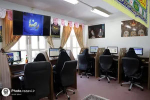 پاسخ&zwnj;گویی شبانه&zwnj;روزی خادمان مرکز ارتباطات مردمی ۱۳۸ آستان قدس رضوی