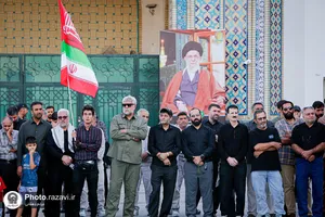 تشییع پیکر 2 شهید حادثه بلوار وکیل&zwnj;آباد مشهد در حرم مطهر رضوی