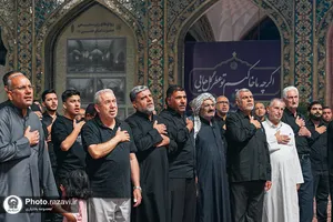 عزاداری زائران عرب&zwnj;زبان در حرم مطهر رضوی