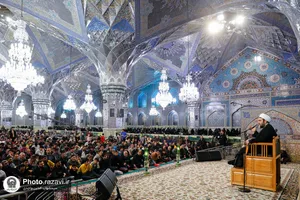 مناجات خوانی دهه آخر ماه مبارک رمضان در حرم مطهر رضوی