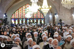 آیین رونمایی از کتاب &laquo;زندگی اینجاست&raquo;