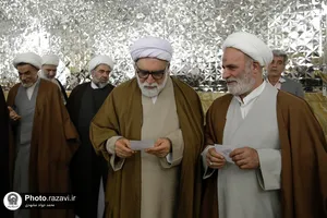 دیدار ائمه جماعات حرم امام رضا(علیه&zwnj;السلام) با تولیت آستان قدس رضوی