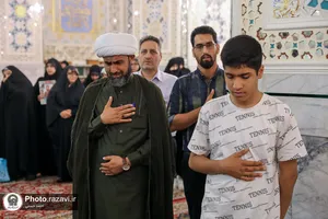 یادواره شهدای تخریب و مدافع حرم در حرم مطهر رضوی