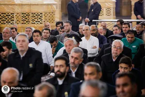 نشست تحلیلی وقایع اخیر کشور در حرم مطهر رضوی
