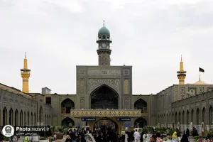 حال و هوای حرم مطهر رضوی در شب شهادت امام محمدباقر علیه السلام