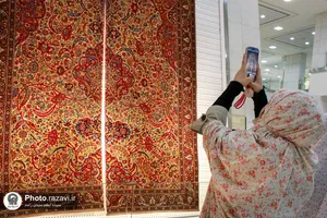 حضور جمعی از تأثیرگذاران رسانه&zwnj;ای چینی در حرم مطهر رضوی