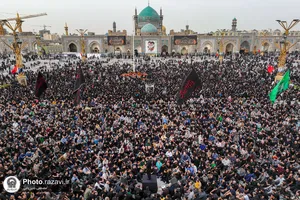 آیین چهارپایه خوانی در سالروز شهادت امیرالمومنین علیه السلام در حرم مطهر رضوی - 1