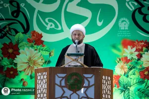 سخنرانی رهبر شیعیان بحرین در حرم مطهر رضوی