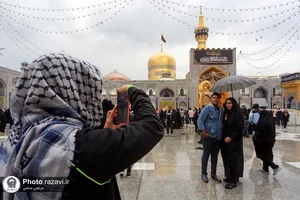 حال و هوای بارانی حرم امام رضا علیه&zwnj;السلام