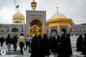 &laquo;قرار عاشقی&raquo; هنرمندان خراسان رضوی در حرم مطهر رضوی