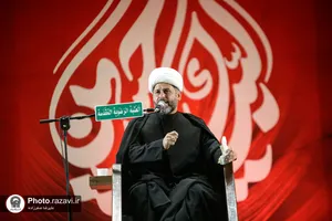 مراسم عزاداری زائران عرب زبان در حرم مطهر رضوی