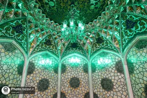 پروژه مرمت و بازسازی پنجره رواق حضرت معصومه(س)