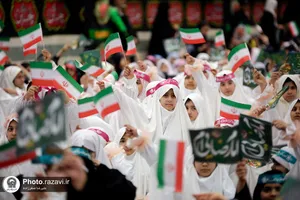 ضیافت افطاری 2000 دانش آموزان دختر مشهدی