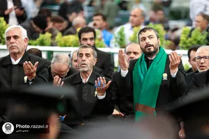 قرائت دعا و توسل در شب میلاد امام رضا علیه&lrm;&zwnj;السلام