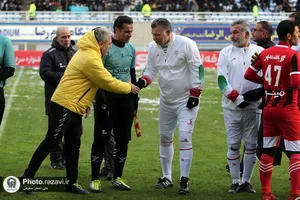 دیدار تیم منتخب فوتبال خراسان و تیم ملی ۱۹۹۸