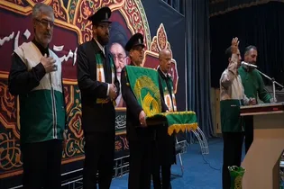 عطر حرم رضوی در ملارد پیچید؛ حضور خادمین امام رضا (ع) در مصلی نماز جمعه