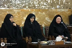 دیدار جمعی از بانوان نخبه رشته&zwnj;های پزشکی و دانشگاهی با تولیت آستان قدس رضوی