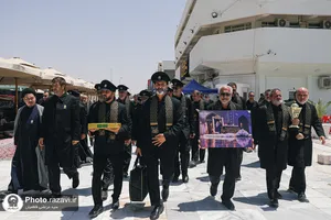 تشرف کاروان سفیران امام رئوف علیه&zwnj;السلام به حرم امامین عسکریین علیهماالسلام 