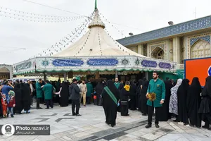 حال و هوای حرم مطهر رضوی در شب میلاد امام رضا علیه&zwnj;السلام