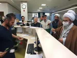 خادمیاران از مقام پرستار تجلیل کردند