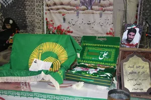 مراسم شهید آبروی محله در شمس آباد نوق برگزار شد
