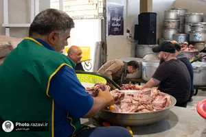 خدمت رسانی به زائران اربعین حسینی در مهران