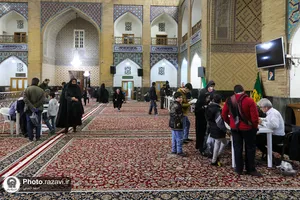 هم&zwnj;نویسی اساتید خوش&zwnj;نویسی ساوجبلاغ در حرم مطهر رضوی