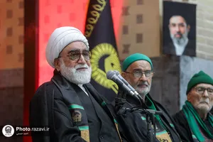 همایش پیرغلامان اهل بیت علیهم&zwnj;السلام در حرم مطهر رضوی