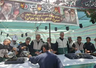 موکب مازندرانی‌ها پای کار عزاداران وداع با رهبر شهید ایران در مشهد