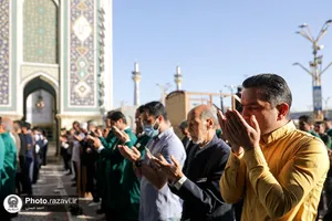 اقامه نماز عید سعید فطر در حرم مطهر رضوی - 1